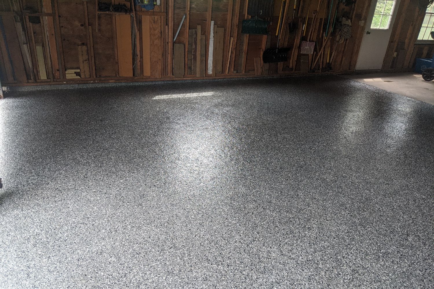 Floor Coated in wombat Flakes